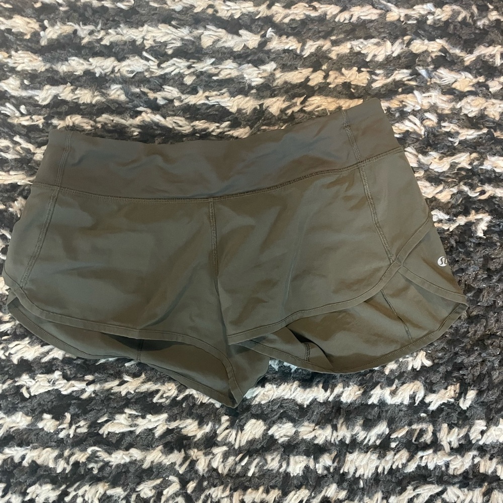 Speed shorts sz 6
